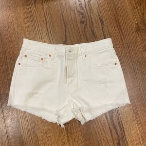 Levi’s Mid Rise Shorts